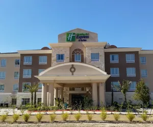 Photo 2 - Holiday Inn Express & Suites Atascocita - Humble - Kingwood, an IHG Hotel