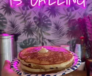 Photo 4 - Waikiki Beachside Hostel