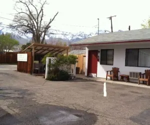Photo 2 - Independence Courthouse Motel