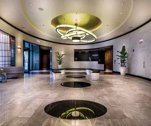 Photo 3 - The Godfrey Hotel Chicago