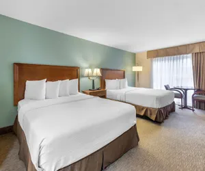 Photo 5 - Best Western Plus Atrium Inn