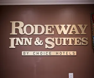 Photo 4 - Rodeway Inn & Suites