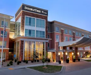 Photo 2 - DoubleTree by Hilton West Fargo Sanford Medical Center Area