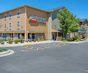 Photo 2 - Ledgestone Suites Hotel Billings
