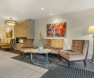 Photo 3 - Best Western Plus Stevenson Manor