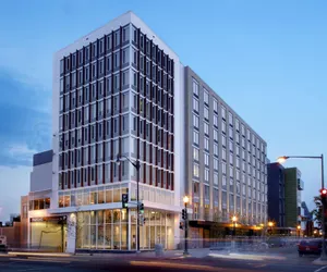 Photo 2 - Hyatt House Washington DC / Downtown / Convention Center