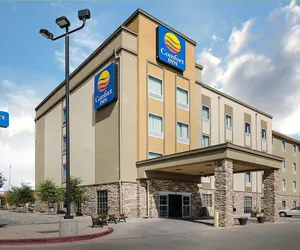 Photo 2 - Comfort Inn Midland South I-20