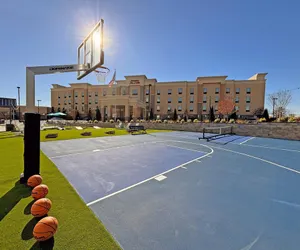 Photo 2 - Hampton Inn & Suites Robbinsville