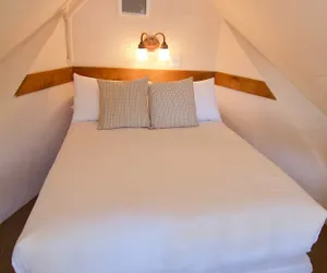 Photo 4 - Hotel Frankfort & Restaurant