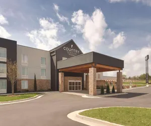 Photo 2 - Country Inn & Suites by Radisson Macon West