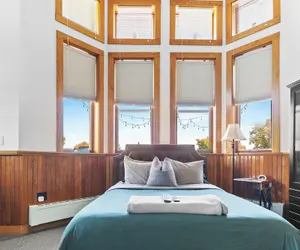 Photo 3 - Endion Station Inn