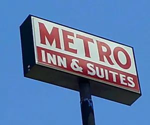 Photo 2 - Metro Inn & Suites