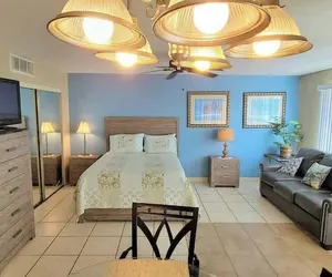 Photo 3 - Gulfview I #205