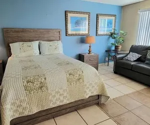 Photo 4 - Gulfview I #205