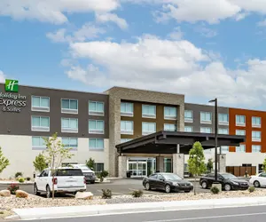 Photo 2 - Holiday Inn Express & Suites Nephi, an IHG Hotel