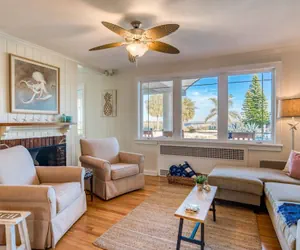 Photo 3 - Waterfront Paradise