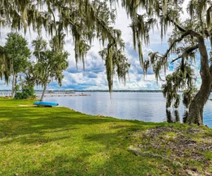 Photo 2 - Debra Jean's River Retreat