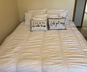 Photo 4 - Evergreen Apartments