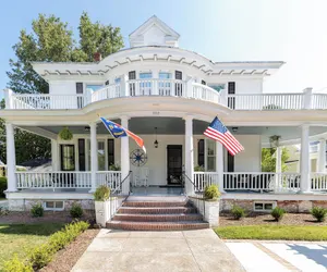 Photo 2 - The Edenton Collection-Captain's Quarters Inn