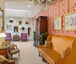 Photo 4 - The Residence Hotel