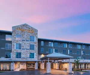 Photo 2 - Courtyard By Marriott Austin Dripping Springs