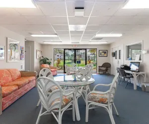 Photo 2 - Ocean Village Club P33