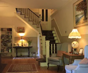 Photo 3 - Victorian By The Sea