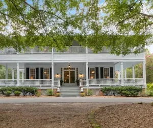 Photo 2 - Liberty Hall Bed and Breakfast