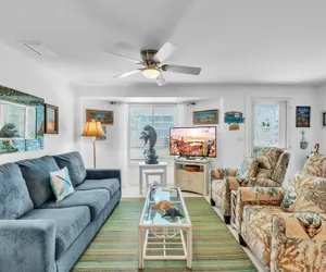 Photo 2 - Beach N Bay 204 1 Bedroom Villa by RedAwning