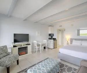 Photo 3 - 209 Little Harbor Inn