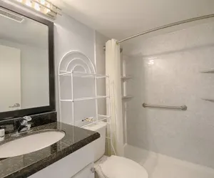 Photo 4 - 209 Little Harbor Inn