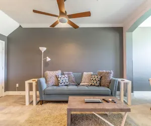 Photo 3 - 840 Reunion