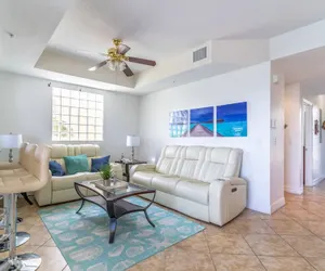 Photo 2 - 601 Little Harbor