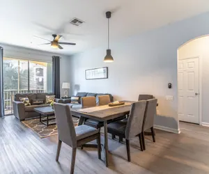 Photo 2 - 2821 Windsor Hills