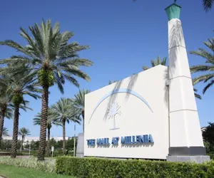 Photo 2 - 528 Regal Palms