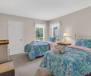 Photo 2 - 2385 Lighthouse Tennis at The Sea Pines Resort