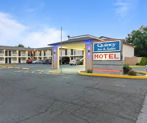 Photo 2 - Quincy INN and Suites