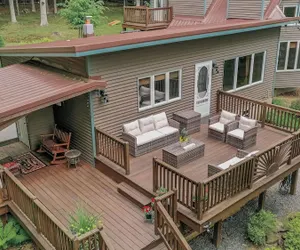 Photo 4 - Rustic Retreat