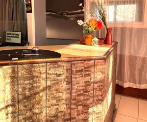 Photo 2 - James Motel