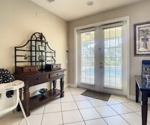 Photo 4 - Fantastic 7 Bed 6 Bath In Prestigious Gated Comm. 7 Bedroom Villa by Redawning