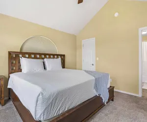 Photo 5 - Spring Creek Escape - Balcony w/ Views