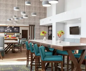 Photo 3 - Hampton Inn & Suites Canyon