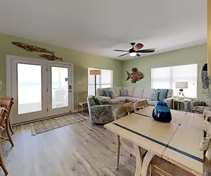 Photo 5 - Anderson Beach House