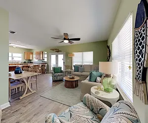 Photo 4 - Anderson Beach House