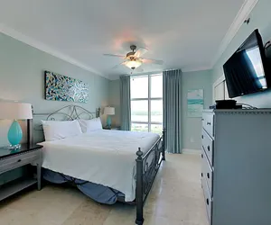 Photo 5 - Crystal Shores West by Southern Vacation Rentals