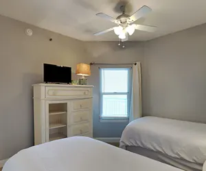 Photo 4 - Palacio by Southern Vacation Rentals