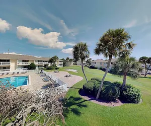Photo 2 - Sandpiper Cove by Southern Vacation Rentals