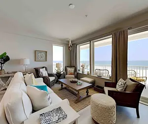 Photo 2 - Sea Glass by Southern Vacation Rentals