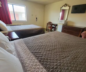 Photo 4 - Studio Suites