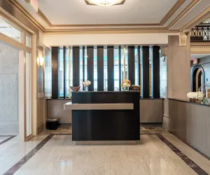 Photo 4 - Sandman Signature Fort Worth Downtown Hotel